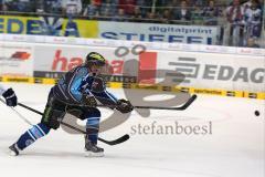 DEL - Playoff Halbfinale - ERC Ingolstadt - Hamburg Freezers - Jared Ross (42) erzielt hier das 5:0 Tor Jubel