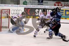 ERC Ingolstadt - Krefeld Pinguine - Robert Sabolic - Foto: Jürgen Meyer