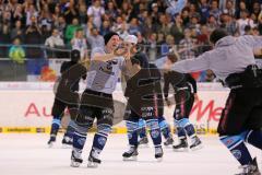 DEL - ERC Ingolstadt - Straubing Tigers - 1:0 - Tanzen Jubel vor den Fans Patrick Köppchen (55)