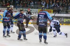 DEL - Playoff Halbfinale - ERC Ingolstadt - Hamburg Freezers - Spiel 6 - Tor Jubel zum 3:1 durch Robert Sabolic (25), hier jubelt Jared Ross (42)