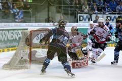 DEL - Playoff Finale - Spiel 4 - ERC Ingolstadt - Kölner Haie - Tor Jared Ross (42) trifft zum Führungstreffer Jubel