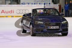 DEL - Playoff Halbfinale - ERC Ingolstadt - Hamburg Freezers - Vorstellung Audi A3 Cabrio zur Verlosung unter den Fans