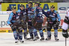 DEL - ERC Ingolstadt - Augsburger Panther - John Laliberte (15) zieht ab und Tor, Jubel mit Jakub Ficenec (38) und Greg Classen (79) Jean-Francois Boucher (84) Patrick Köppchen (55)