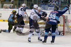 ERC Ingolstadt - Hamburg Freezers - Thomas Greilinger (39) schießt das 1:0 - Foto: Jürgen Meyer