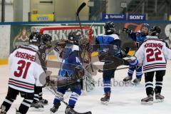 Endturnier Kleinschueler 1- ERC Ingolstadt - Rosenheim - Mantsch Samuel #11 - Sdor David #8 mit dem Treffer zum 1:0 - Marlon Wolf rechts -  Foto: Jürgen Meyer