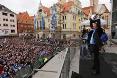 DEL - ERC Ingolstadt - Deutscher Meister 2014 - Eishockey - Meisterschaftsfeier - Ingolstadt Rathausplatz - Fanmeile - Cheftrainer Niklas Sundblad mit Pokal