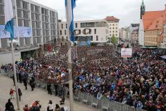 DEL - ERC Ingolstadt - Deutscher Meister 2014 - Eishockey - Meisterschaftsfeier - Ingolstadt Rathausplatz - Fanmeile