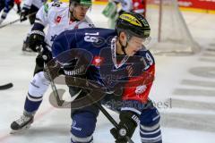 CHL - ERC Ingolstadt - EV Zug - Christoph Gawlik (#19 ERC Ingolstadt) - Foto: Jürgen Meyer