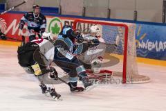 Eishockey Bundesliga - ERC Ingolstadt Damen - ECDC Memmingen - Hartmann Alexandra #71 ERC Ingolstadt - Richter Justine Torwart Memmingen - Swikull Larissa #19 Memmingen - Foto: Jürgen Meyer