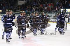 DEL - ERC Ingolstadt - Thomas Sabo Ice Tigers - Das Team lässt sich von den Fans feiern