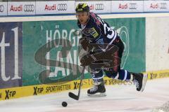 DEL - Eishockey - ERC Ingolstadt - Hamburg Freezers - Björn Barta (ERC 33)