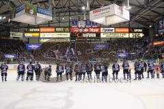 DEL - ERC Ingolstadt - Kölner Haie - ERC Spieler beim Fanjubel -  Foto: Jürgen Meyer