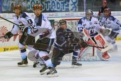 DEL - ERC Ingolstadt - Iserlohn Roosters - mitte Patrick Hager (52) scheitert am Goalie