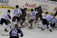 ERC Ingolstadt - Straubing Tigers - John Laliberte (#15 ERC Ingolstadt) - Jared Ross (#42 ERC Ingolstadt) - Foto: Jürgen Meyer