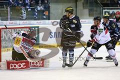 DEL - ERC Ingolstadt - Kölner Haie KEC - der Puck ist im Tor von Goalie Danny aus der Birken, Brandon Buck (9), Tor schütze Ryan MacMurchy (27)