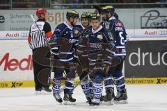 DEL - Eishockey - ERC Ingolstadt - Hamburg Freezers - Tor zum 8:0 durch Jared Ross (ERC 42) Jubel