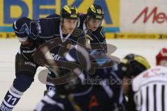 DEL - ERC Ingolstadt - Kölner Haie - Benedikt Schopper (#11 ERC Ingolstadt) - Brandon Buck (#9 ERC Ingolstadt) -  Foto: Jürgen Meyer