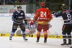 DEL - ERC Ingolstadt - Düsseldorfer EG - Petr Taticek (17) erzielt den Siegtreffer, Tor Jubel Sieg Brandon Buck (9)