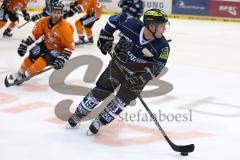 DEL - ERC Ingolstadt - Grizzly Adams Wolfsburg - Christoph Gawlik (19) gegen Jeff Likens
