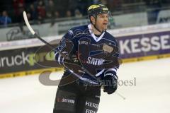 DEL - ERC Ingolstadt - Iserlohn Roosters - Ryan MacMurchy (27) rechts überwindet Goalie Mathias Lange und erzielt in Unterzahl das 1:0 Tor, Jubel