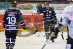 DEL - Eishockey - ERC Ingolstadt - Hamburg Freezers - Patrick Hager (ERC 52) mit seinem 3. Tor zum 9:0 Jubel mit Christoph Gawlik (ERC 19)