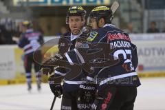 DEL - ERC Ingolstadt - EHC RedBull München - Derek Hahn (43) uns Ryan MacMurchy (27)