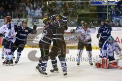 DEL - ERC Ingolstadt - Iserlohn Roosters - Tor Ausgleich Jubel rechts Torschütze Benedikt Kohl (34)