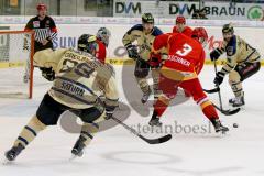 DEL - ERC Ingolstadt - Düsseldorfer EG  - Dustin Friesen (#14 ERC Ingolstadt) - John Laliberte (#15 ERC Ingolstadt) - Thomas Greilinger (#39 ERC Ingolstadt) - Stephan Daschner #3 rot Düsseldorf - Foto: Jürgen Meyer