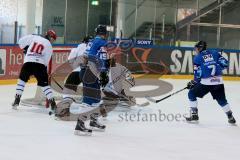 U19 - ERC Ingolstadt - EHC Freiburg - Voronov Thomas #7 blau ERC Ingolstadt - Lohrer Tim blau #15 ERC Ingolstadt - Hoppe Thiemo Torwart Freiburg - Keller Sebastian weiß #10 Freiburg - Foto: Jürgen Meyer