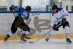 U19 - ERC Ingolstadt - EHC Freiburg - FelsociJakub blau ERC Ingolstadt - Keller Sebastian weiß Freiburg - Foto: Jürgen Meyer