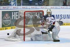 DEL - Eishockey - Finale 2015 - Spiel 2 - ERC Ingolstadt - Adler Mannheim - Torwart Dennis Endras (MAN 44)