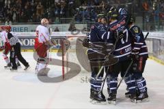 DEL - Eishockey - Playoff - Spiel 5 - ERC Ingolstadt - DEG Düsseldorf - Tor Jubel durch Thomas Greilinger (ERC 39) 4:1
