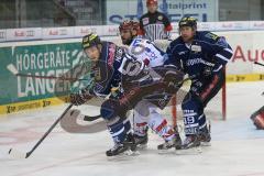 DEL - Eishockey - Playoff - Spiel 5 - ERC Ingolstadt - Iserlohn Roosters - Patrick Hager (ERC 52) und Brendan Brooks (ERC 49)