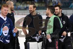 DEL - Eishockey - Playoff - Spiel 5 - ERC Ingolstadt - DEG Düsseldorf - ERC Sieg 6:2 Finaleinzug - Torwart Timo Pielmeier (ERC 51) John Laliberte (ERC 15)