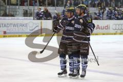 DEL - Eishockey - Playoff - Spiel 5 - ERC Ingolstadt - Iserlohn Roosters - Aaron Brocklehurst (ERC 4) trifft von hinten ins Tor 1:0 Jubel mit Jared Ross (ERC 42)