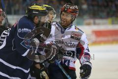 DEL - Eishockey - PlayOff - ERC Ingolstadt - Iserlohn Roosters - 1. Spiel - Alexandre Picard (ERC 45) und rechst Bassen Chad (Iserlohn 61)