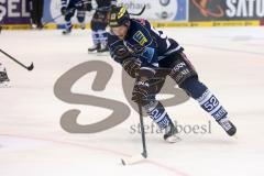 DEL - Eishockey - Finale 2015 - Spiel 6 - ERC Ingolstadt - Adler Mannheim - Patrick Hager (ERC 52)