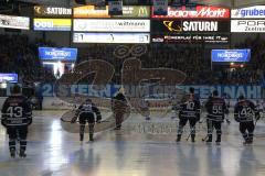 DEL - Eishockey - Finale 2015 - Spiel 2 - ERC Ingolstadt - Adler Mannheim - vor dem Spiel Fans Spruchband