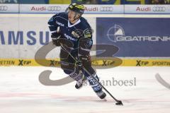 DEL - Eishockey - Playoff - Spiel 3 - ERC Ingolstadt - DEG Düsseldorf - Christoph Gawlik (ERC 19)