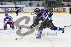 DEL - Eishockey - Finale 2015 - Spiel 6 - ERC Ingolstadt - Adler Mannheim - Jared Ross (ERC 42)