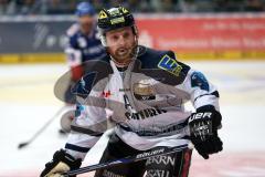 DEL - Eishockey - Finale 2015 - Spiel 5 - Adler Mannheim - ERC Ingolstadt - Derek Hahn (ERC 43)