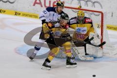 ERC Ingolstadt - Vienna Capitals - Jeffrey Szwez (#10 ERC Ingolstadt) - Foto: Jürgen Meyer