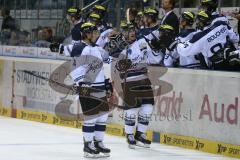 Vorbereitungsspiel - ERC Ingolstadt - Moser Medical Graz99ers - Ryan MacMurchy #27 beim abklatschen nach seinem Treffer zum 1:0 - Foto: Jürgen Meyer