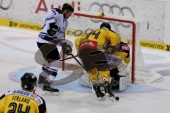 ERC Ingolstadt - Vienna Capitals - Jeffrey Szwez (#10 ERC Ingolstadt) - Foto: Jürgen Meyer