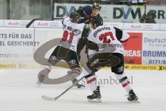 DEL - Eishockey - ERC Ingolstadt - Kölner Haie - Saison 2015/2016 - Brian Lebler (#7 ERC Ingolstadt) - Moritz Müller (#91 Köln) - Pascal Zerressen (#27 Köln) -  Foto: Meyer Jürgen