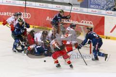 DEL - Eishockey - ERC Ingolstadt - Düsseldorfer EG - Saison 2015/2016 - John Laliberte (#15 ERC Ingolstadt) - Danny Irmen (#19 ERC Ingolstadt) - Patrick McNeill (#2 ERC Ingolstadt) - Petr Taticek (#17 ERC Ingolstadt) - Niederberger Mathias Torwart DEG - D