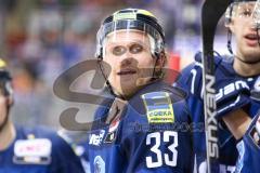 DEL - Eishockey - ERC Ingolstadt - Kölner Haie - Saison 2015/2016 - Björn Barta (#33 ERC Ingolstadt) - Foto: Meyer Jürgen