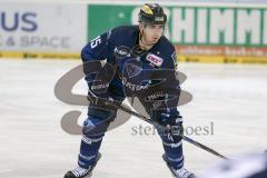 DEL - Eishockey - ERC Ingolstadt - Krefeld Pinguine - Saison 2015/2016 - John Laliberte (#15 ERC Ingolstadt) - Foto: Meyer Jürgen