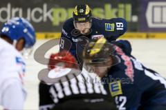 DEL - Eishockey - ERC Ingolstadt - Adler Mannheim - Saison 2015/2016 - Danny Irmen (#19 ERC Ingolstadt) - Foto: Jürgen Meyer