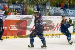 DEL - Eishockey - ERC Ingolstadt - Kölner Haie - Saison 2015/2016 - Thomas Greilinger (#39 ERC Ingolstadt) mit dem 1:0 Führungstreffer - jubel - Alexander Barta (#92 ERC Ingolstadt) - Foto: Meyer Jürgen